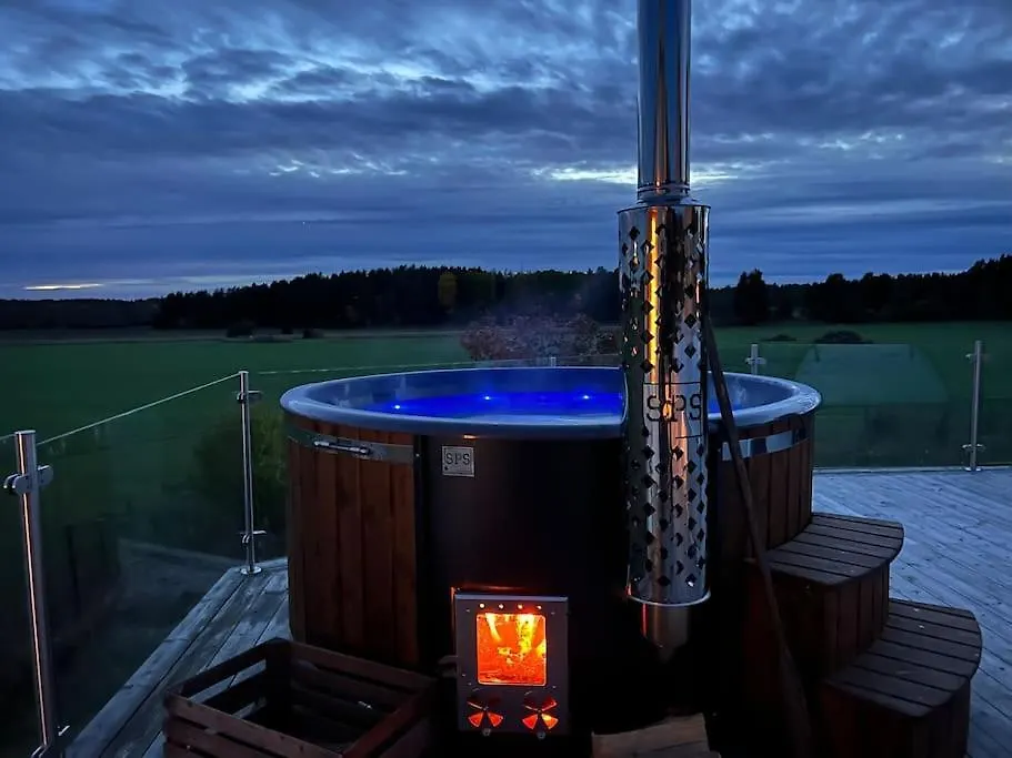 Luxury Spa Villa - Pool Sauna Hottub Sigtuna Suécia
